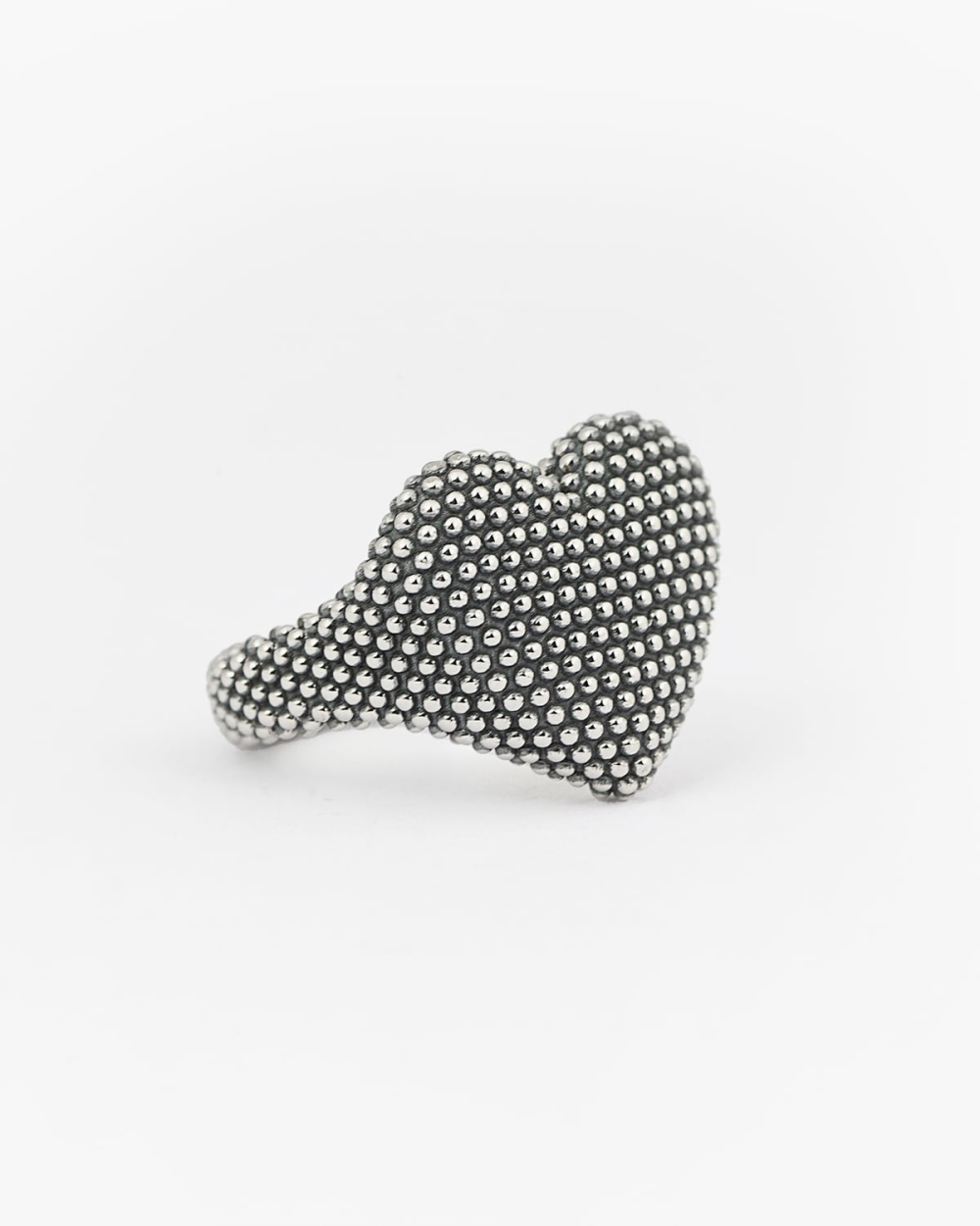 DOTTED HEART SIGNET RING