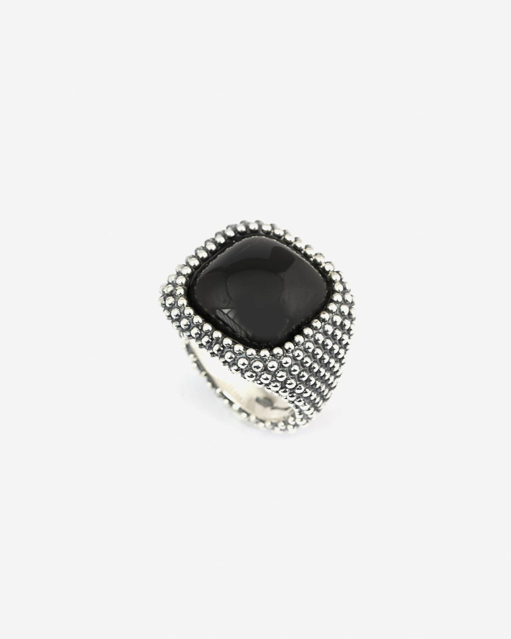 DOTTED SQUARE ONYX SIGNET RING
