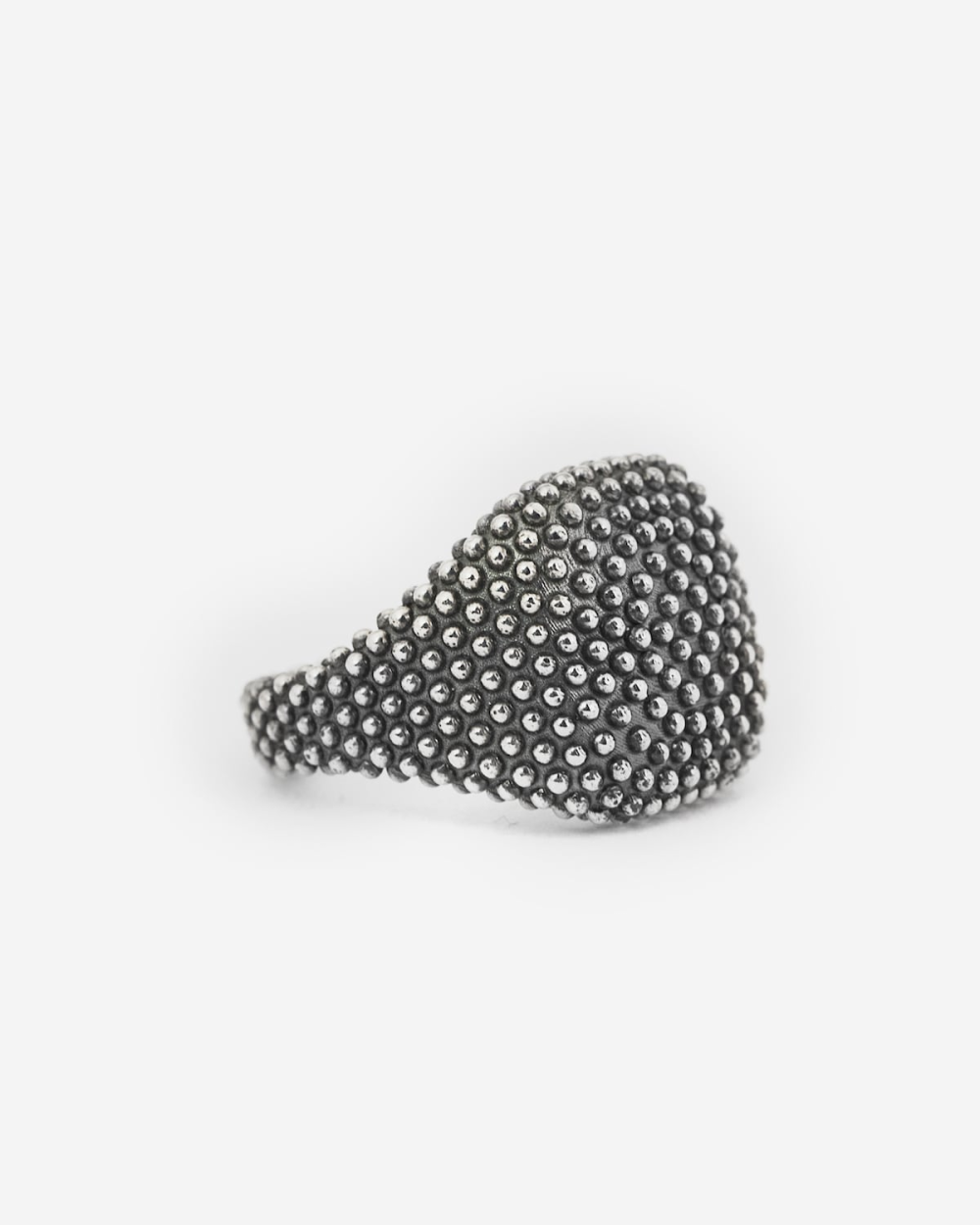 DOTTED SQUARE SIGNET RING