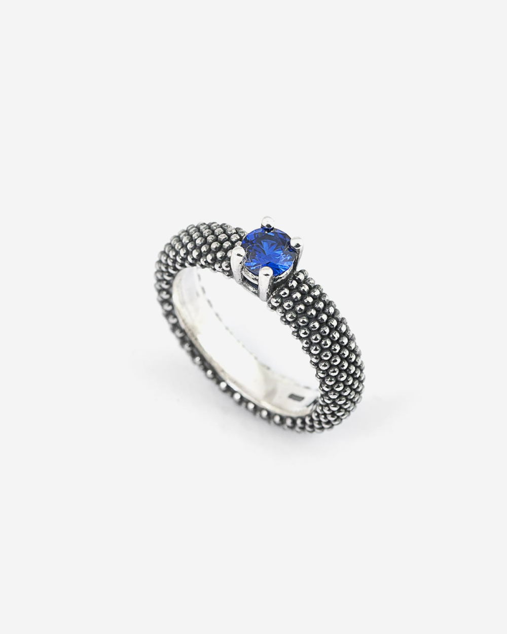 BLUE SPINEL SOLITAIRE DOTTED RING