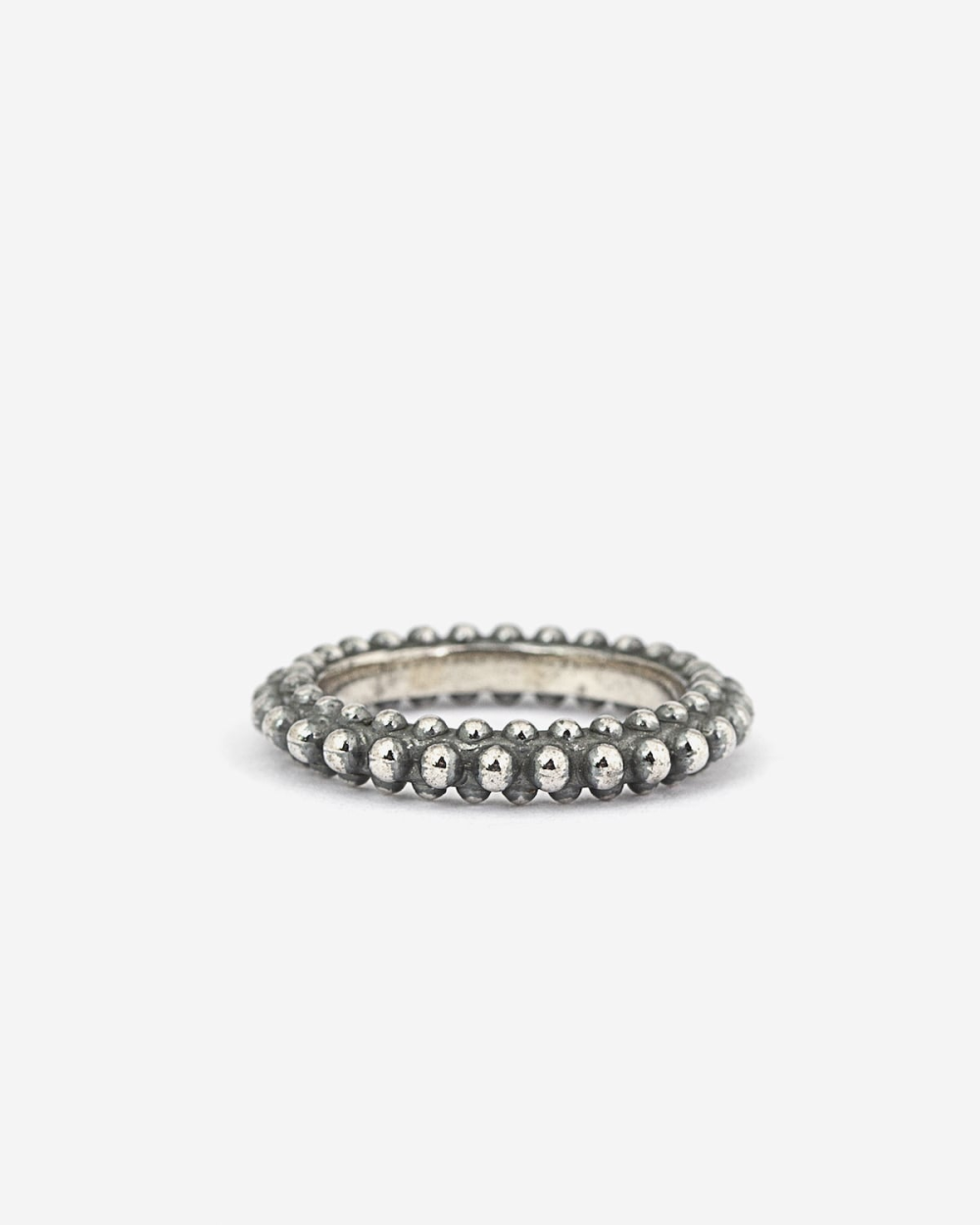 SMALL DOTTED FINE RING