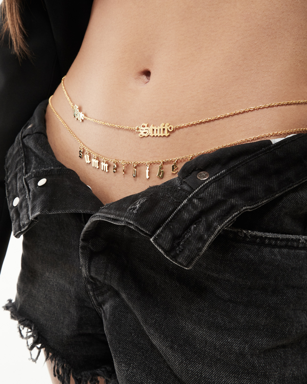 LETTER CHARM CHAIN BELT