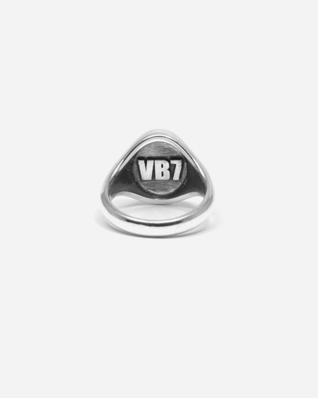 VB7 DEER OVAL SIGNET RING