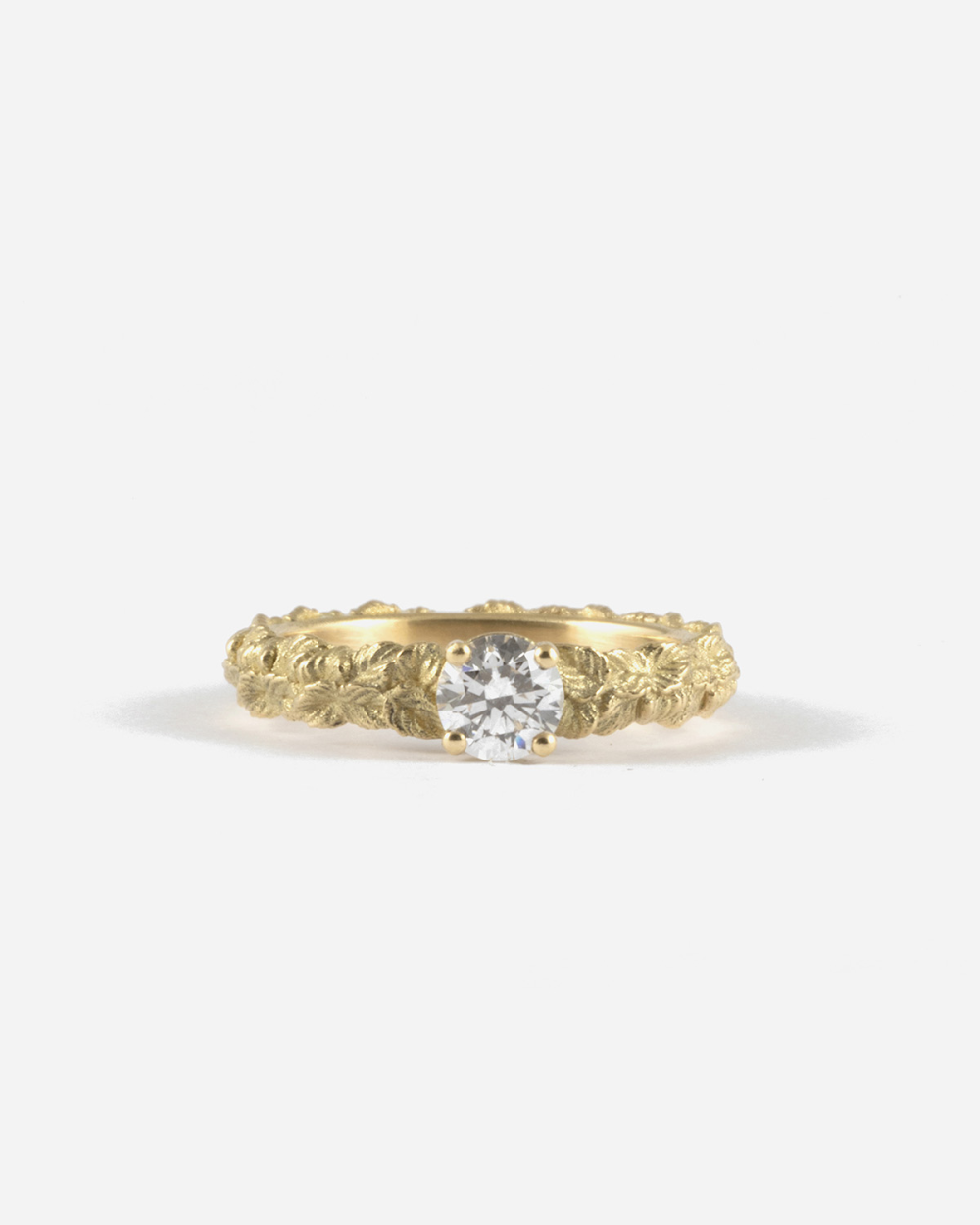 GOLD LEAVES SOLITAIRE ENGAGEMENT RING
