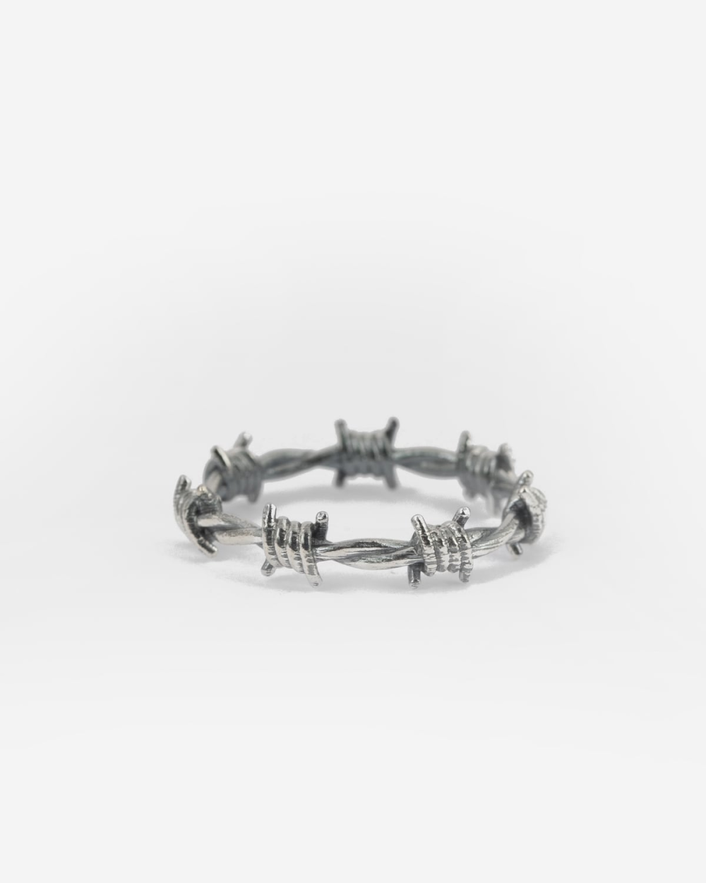 BARBED WIRE FINE RING