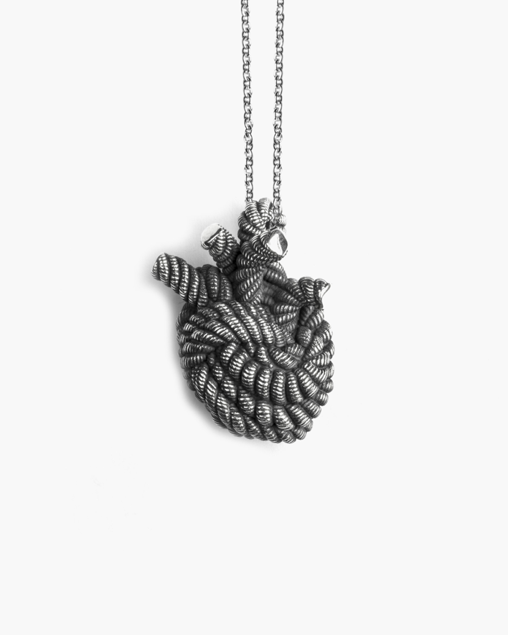KNOT YOUR HEART PENDANT