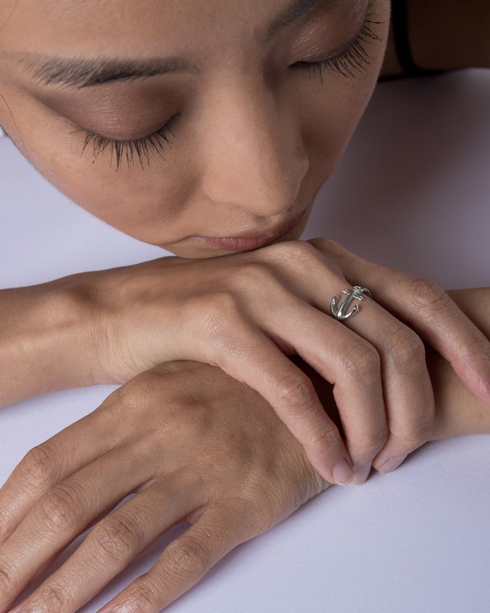 ANILLO ANCLA Y CUERDA