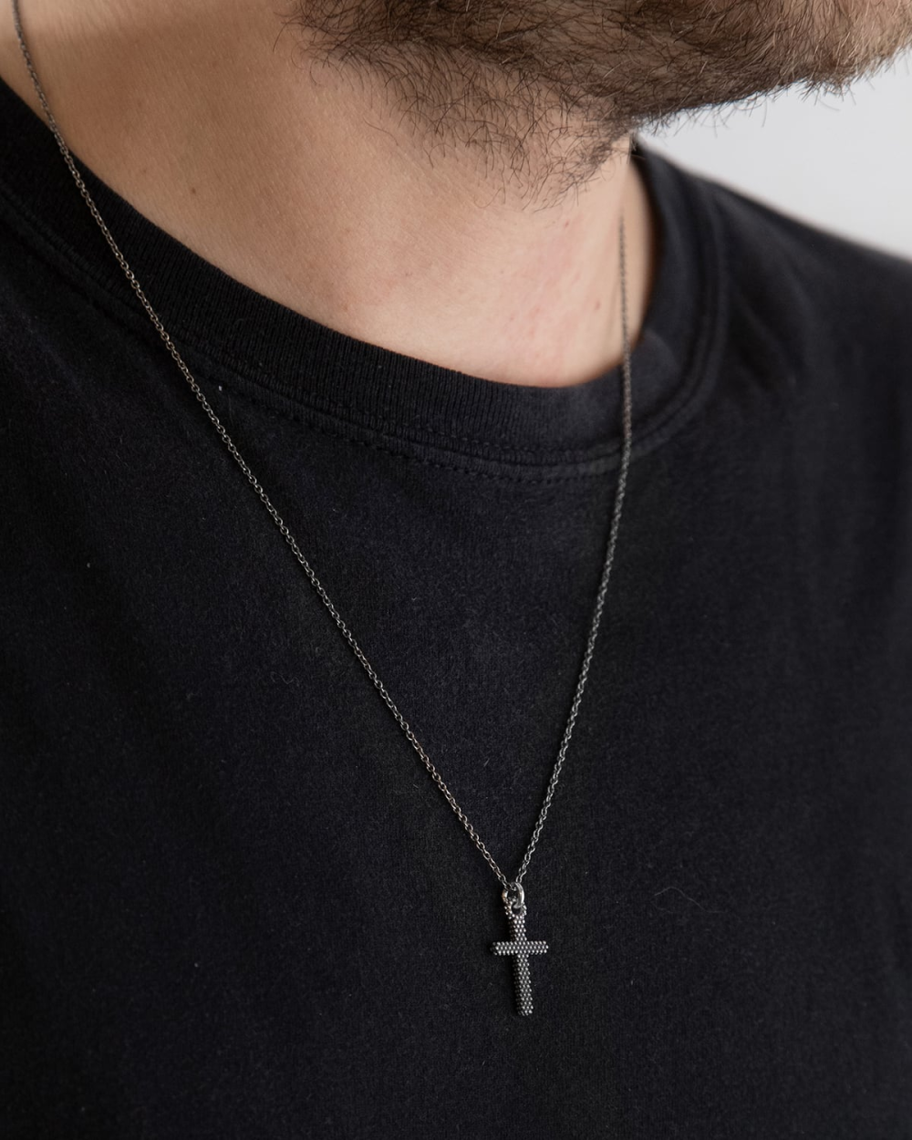 SMALL DOTTED CROSS PENDANT