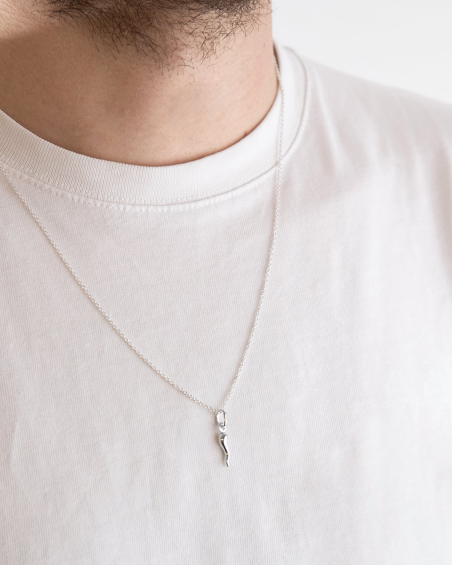 RHODIUM PLATED LUCKY HORN PENDANT