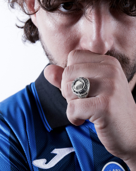 BAGUE CÉLÉBRATIF ATALANTA CHAMPION D'EUROPE EN ARGENT