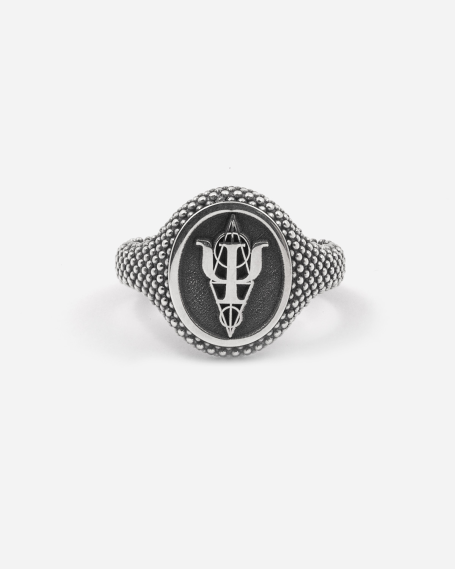 SILVER OVAL SIGNET RING...