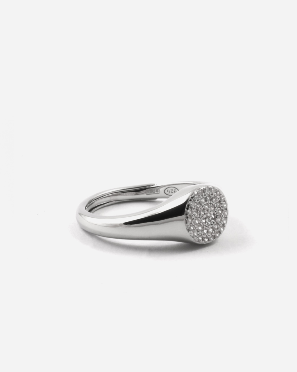 ADAPTABLE ROUND SIGNET RING WITH...