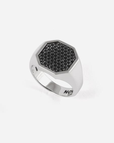 OCTAGONAL SIGNET RING WITH BLACK BRILLIANTS PAVÈ