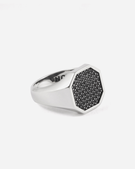 OCTAGONAL SIGNET RING WITH BLACK BRILLIANTS PAVÈ