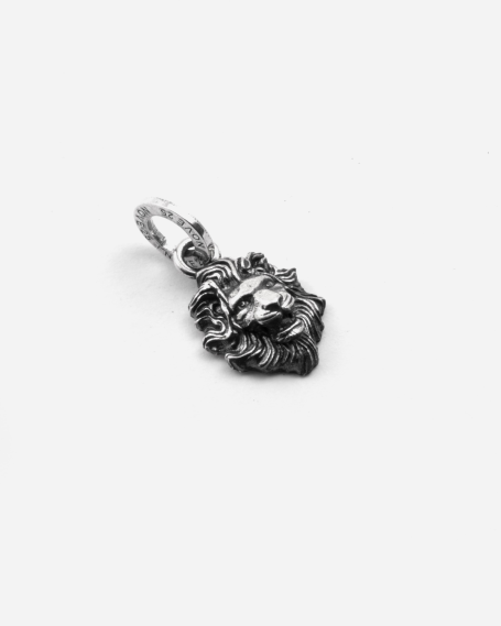 MINI CHARM PENDANT LION EN...