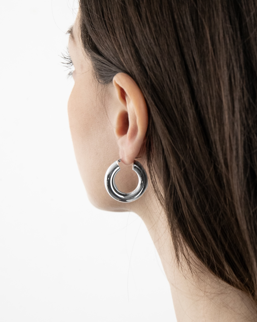 6 MM SILVER ROUNDED HOOP EARRING