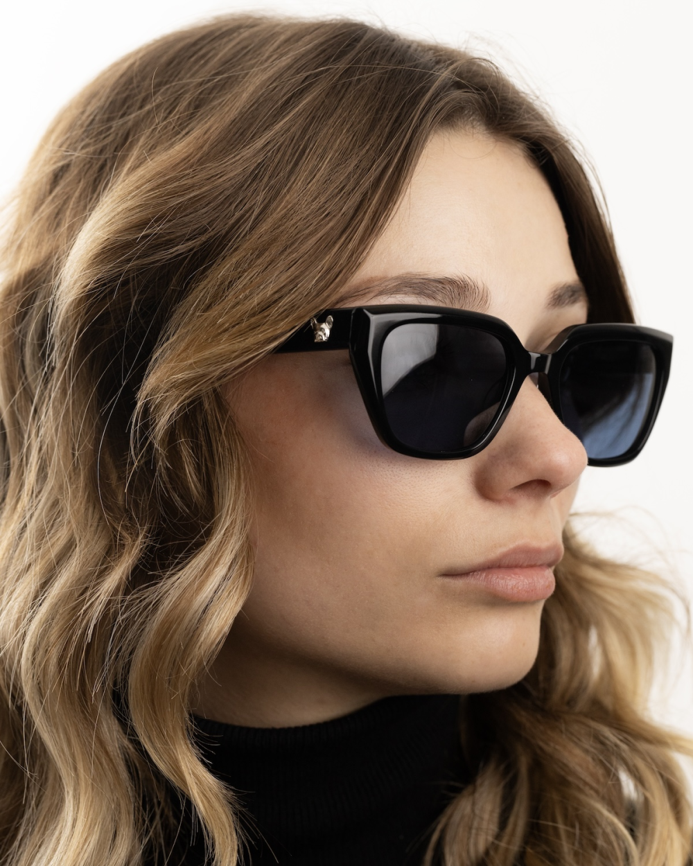 FRENCHIE SUNGLASSES EYEPETIZER X NOVE25