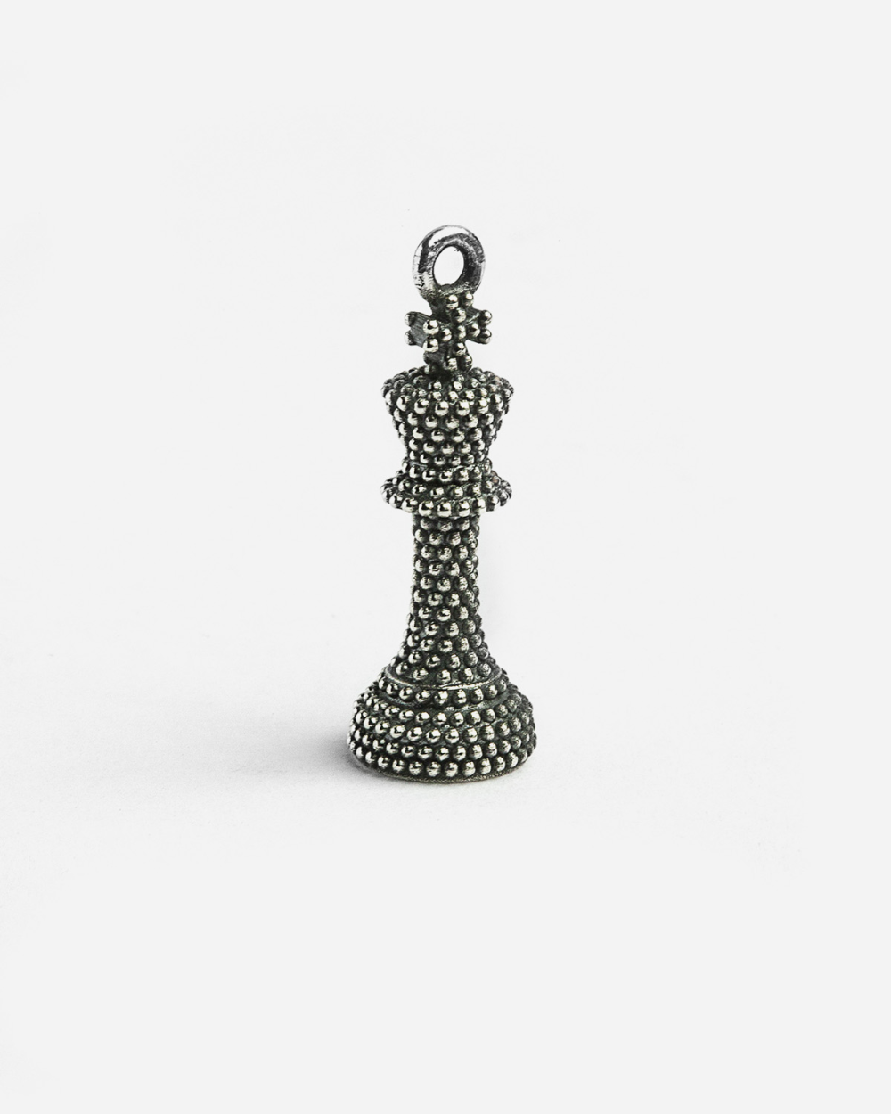 PENDENTIF ROI À PICOTS