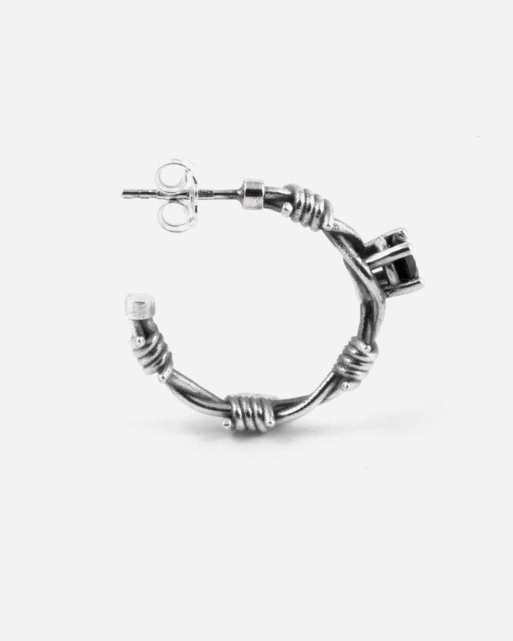 BOUCLE D’OREILLE CERCLE BARBELÉ...