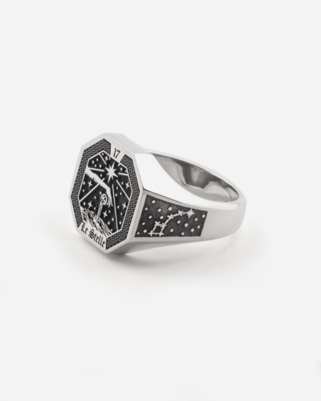 THE STAR CARD SIGNET RING