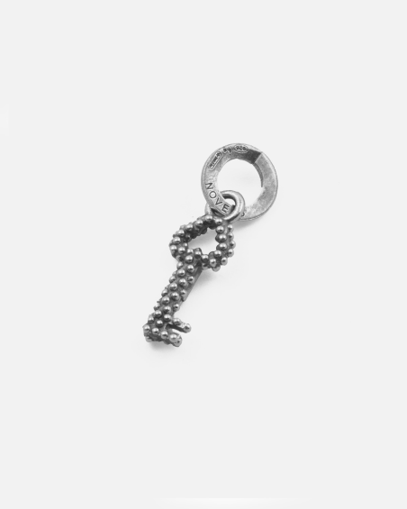 DOTTED KEY MINI CHARM PENDANT
