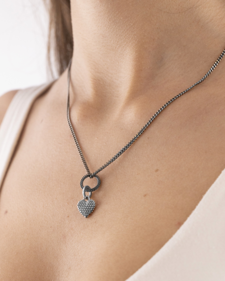 MINI CHARM COLGANTE CALAVERA PUNTEADA DE PLATA