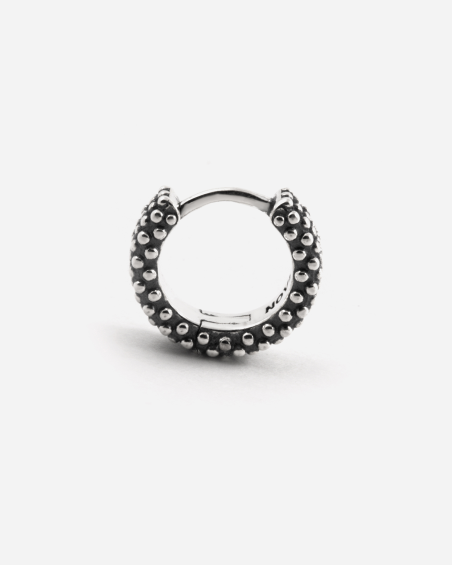 DOTTED HOOP EARRING WITH SNAP CLOSURE