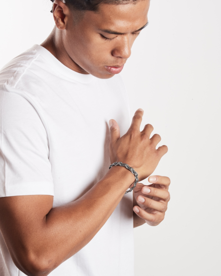 BRACCIALE TENNIS CODA DI VOLPE INTRECCIATA GRANDE IN ARGENTO CON PIETRE NERE​