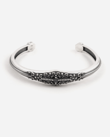 BRACCIALE RIGIDO GOTICO ALMA IN ARGENTO CON PIETRA NERA