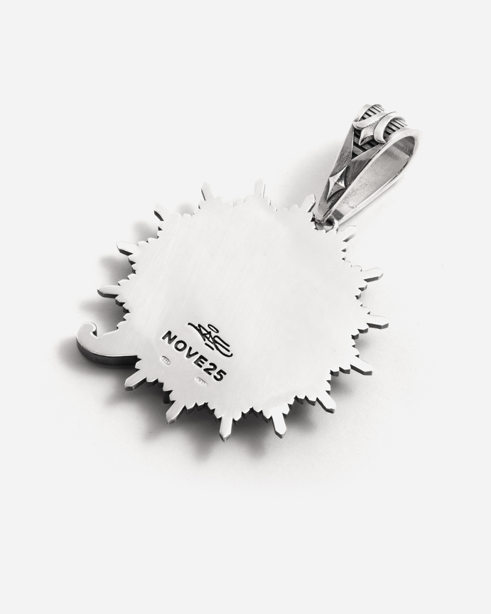 PENDENTIF LETTRE AVEC RAYONS RAE...