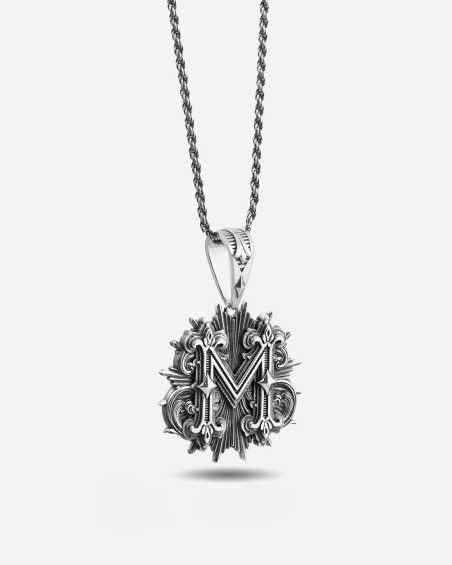 RAE PRIMO X NOVE25 LETTER PENDANT WITH RAYS AND DECORATIONS