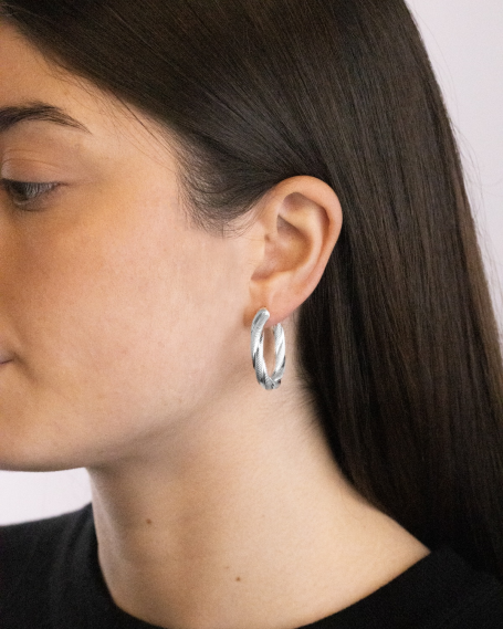 TWISTED TEXTURED HOOP... 2