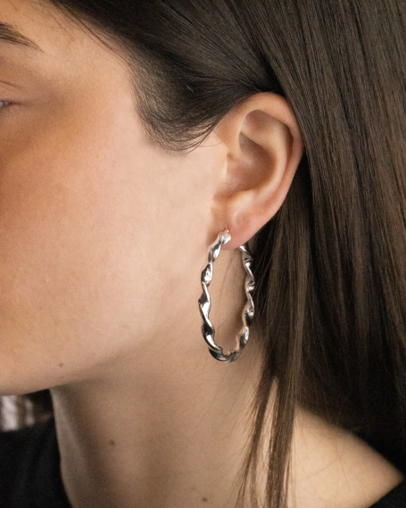 LARGE TWISTED HOOP EARRING... 2