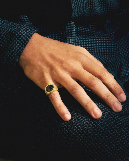 onyx signet ring