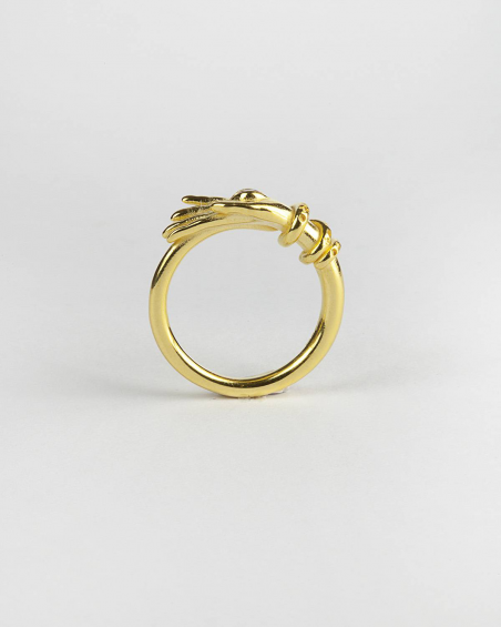 YELLOW GOLD TALISMAN FINE RING WITH RED SPINEL EYE