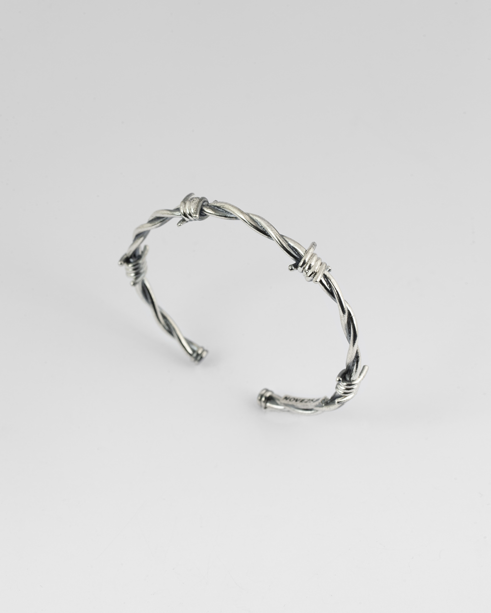 BARBED WIRE BANGLE