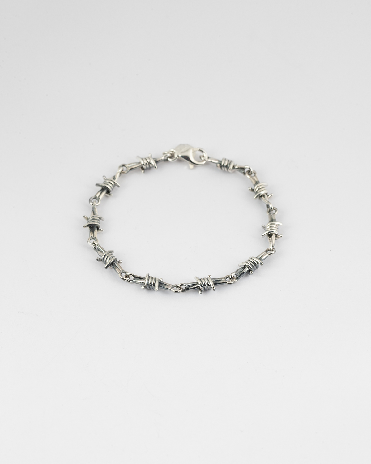 Amazon.com: Bracelet Women Hip-hop Gothic Iron Barbed Wire Little Thorns  Bracelet (Metal Color : 1) : Clothing, Shoes & Jewelry