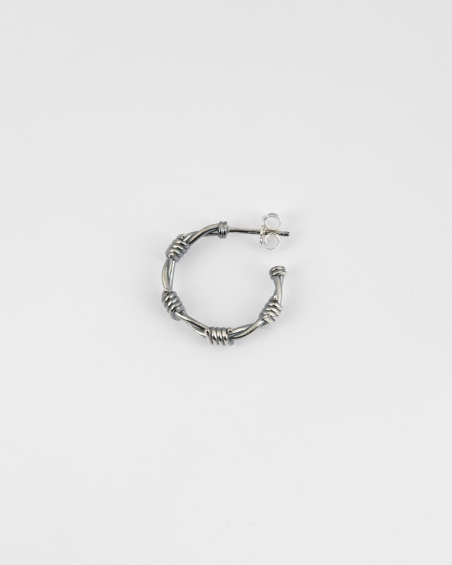 SMALL BARBED WIRE SINGLE EARRING