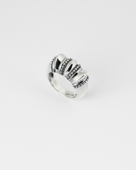 EMBOSSED ETHNIC FINE RING