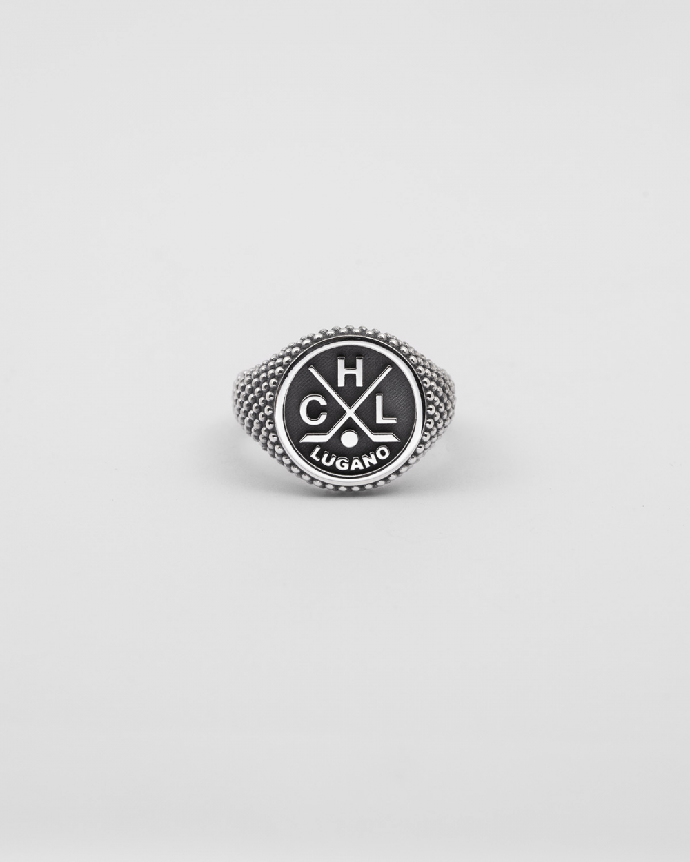 HCL DOTTED SIGNET RING