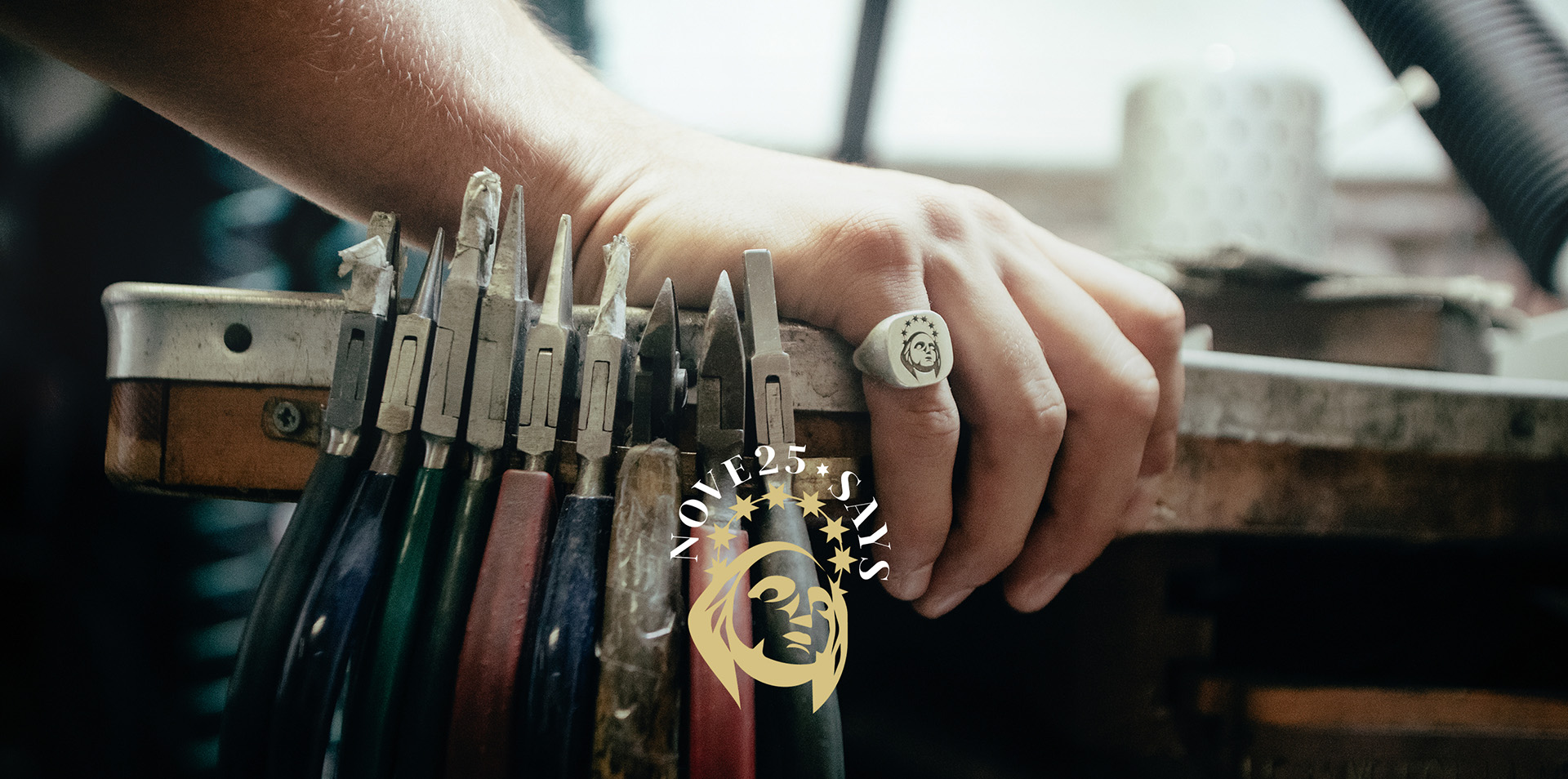 Nove25 X Milano Says | Scopri la collezione di gioielli in collaborazione con Milano Says