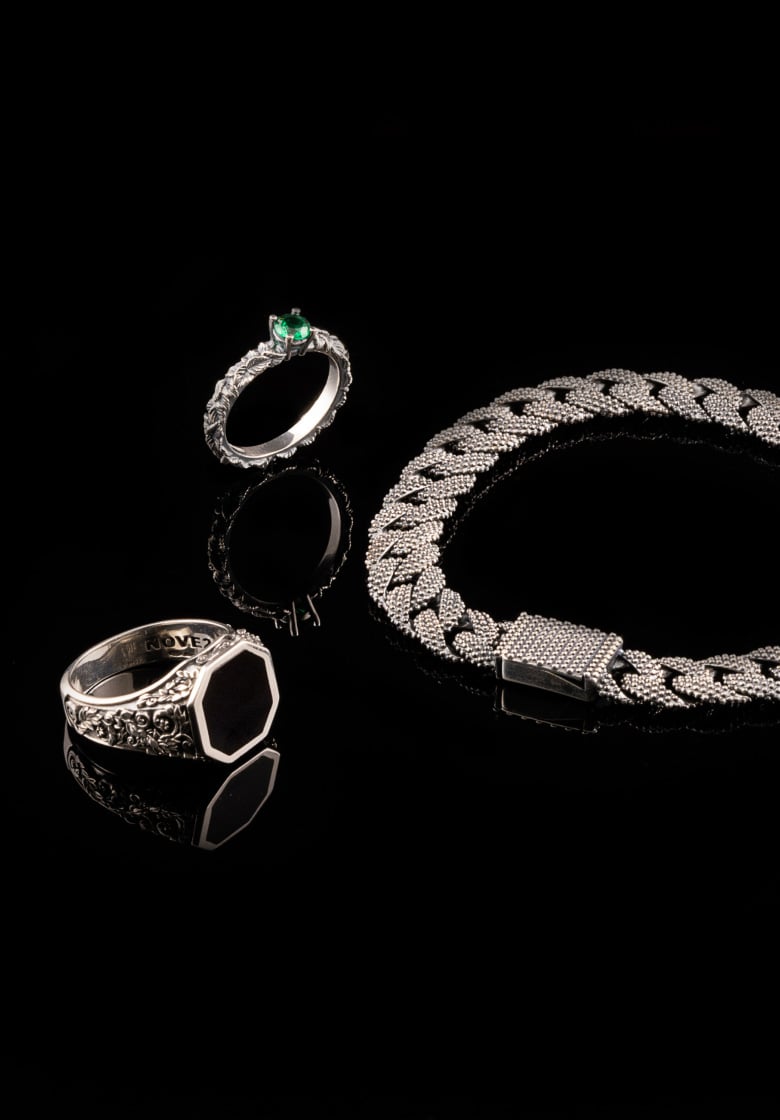 Scopri tutti gli anelli, bracciali, collane e orecchini Nove25 piu amati di quest&#039;anno.