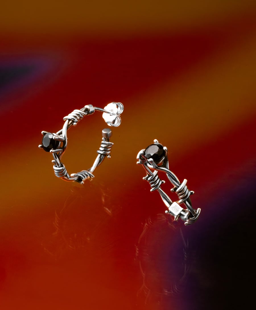 Nove25 Wavey | Con l'estate alle porte, Nove25 lancia un nuovo summer drop colorato e irriverente. Scopri la collezione di gioielli in argento sterling 925